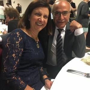 Meet your Posher, Hikmat